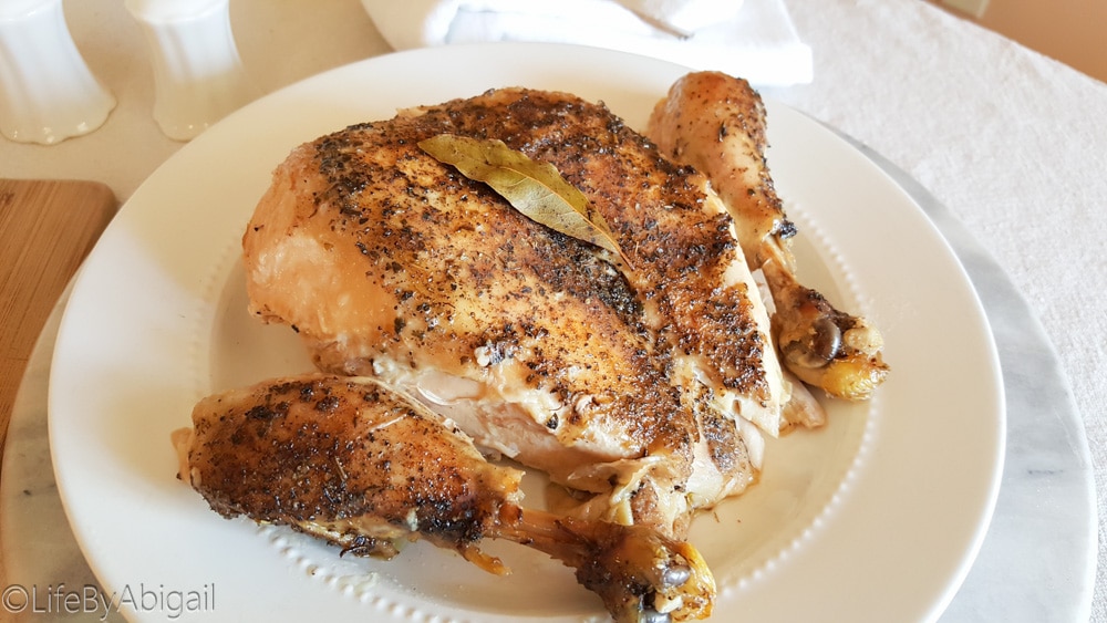 https://thecuriousstones.com/wp-content/uploads/2018/01/Rotisserie-Style-Crockpot-Chicken7-3.jpg