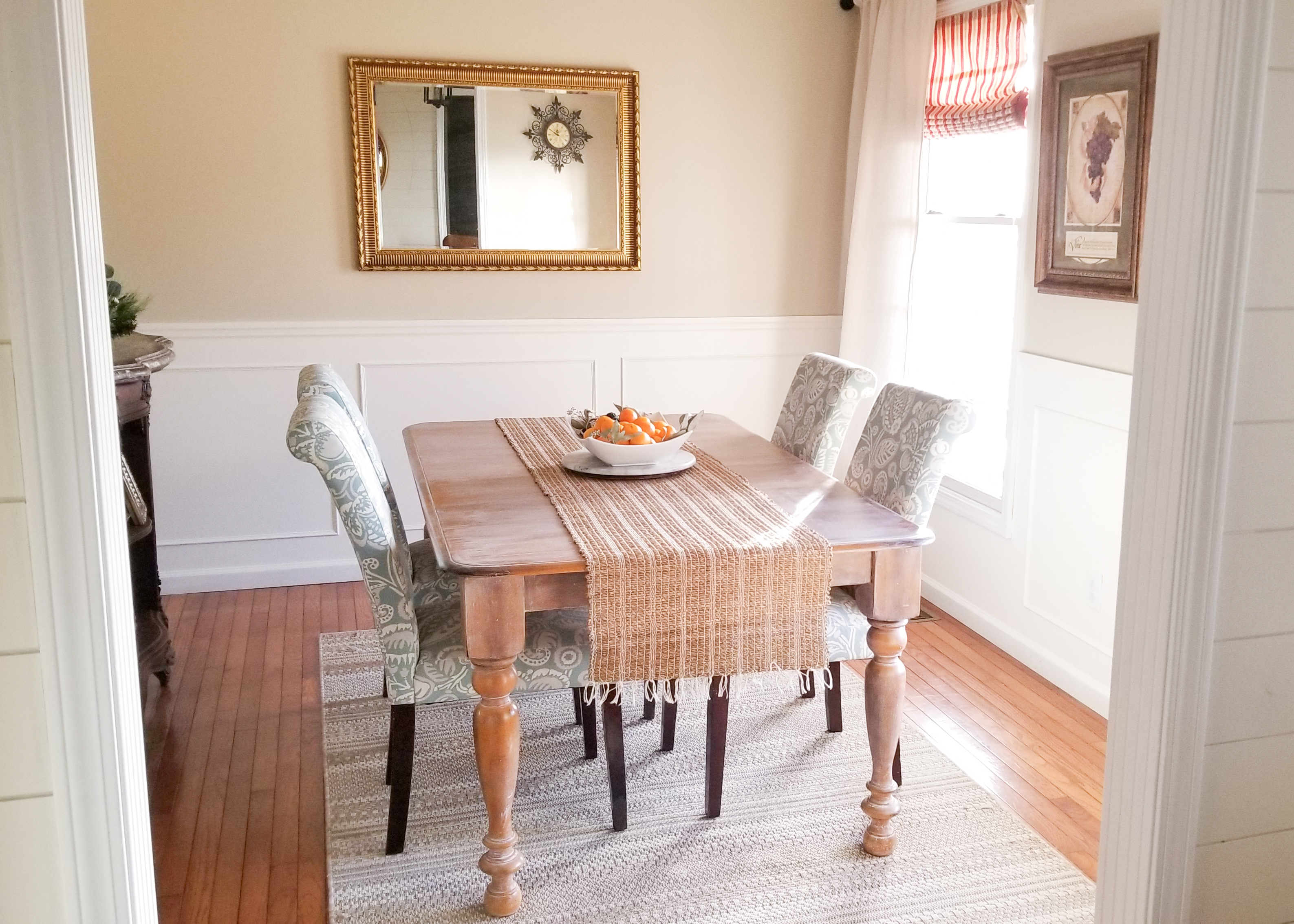 wainscoting in dining rooms photos